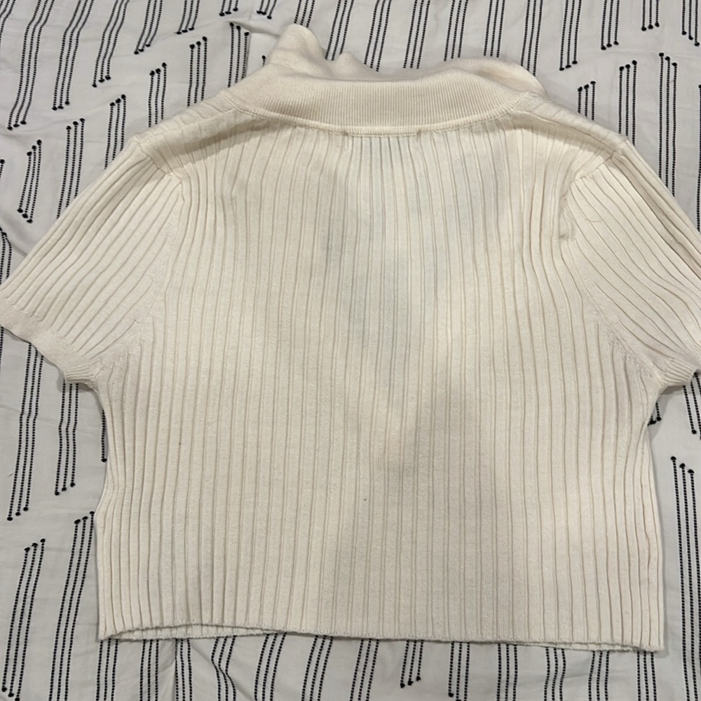 UO Button Up Short Sleeve Ribbed Crop Top - Picture 2 of 3